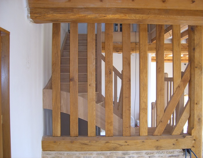 Escalier en chêne avec palier 1/4 tournant