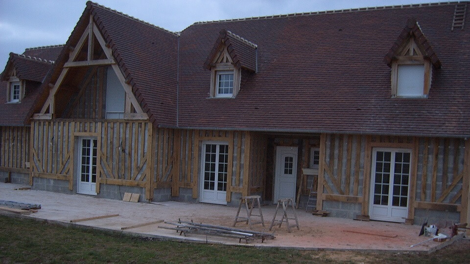 HABILLAGE COLOMBAGE SUR PARPAING