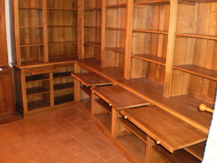 bibliothèque en chêne